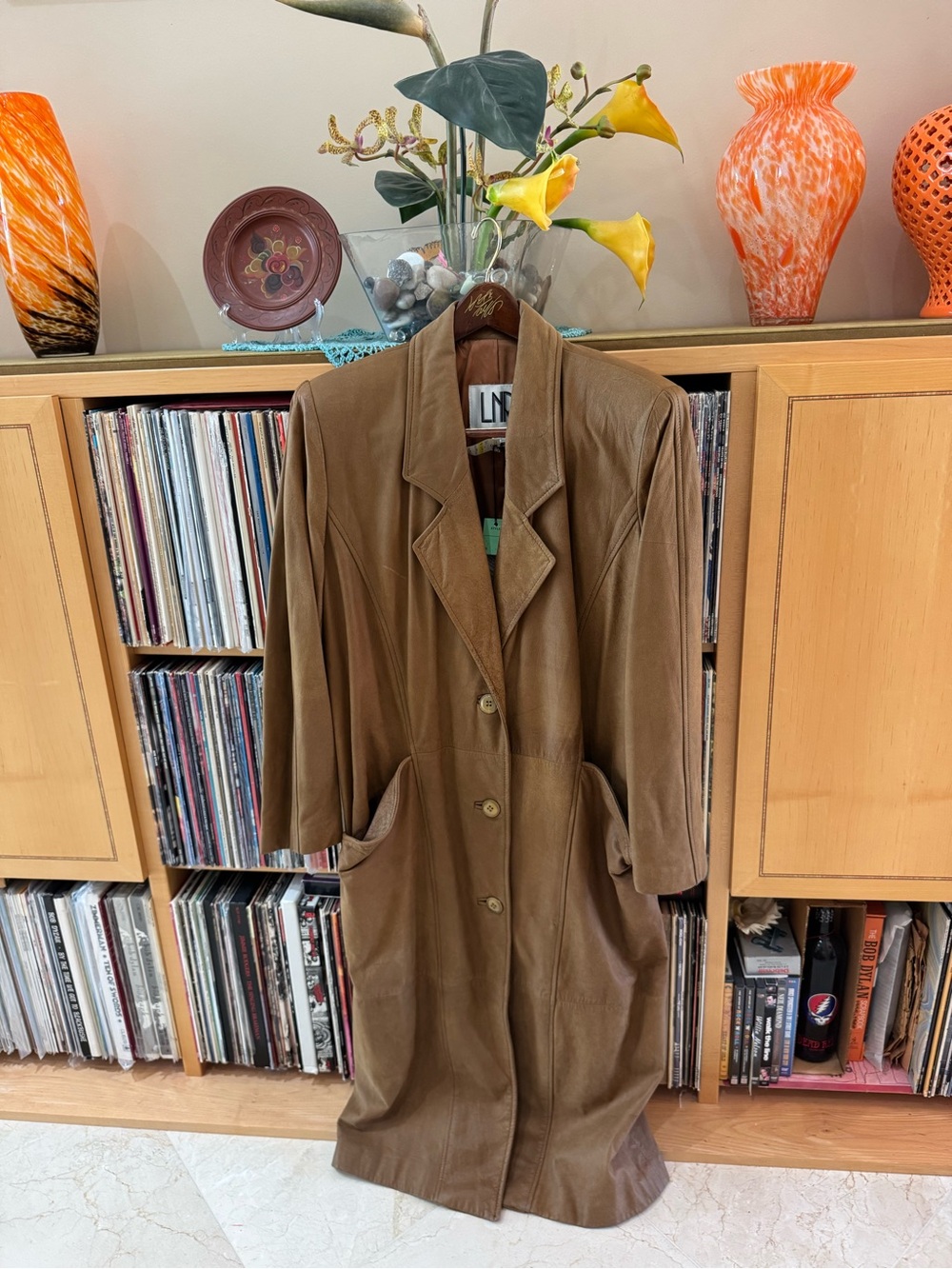 PRICE DROP: VTG,NWT, LNR, lined, “DISTRESSED” BROWN BUTTER-SOFT LEATHER TRENCH,S